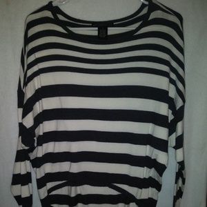 Design History Crop top long sleeve wide striped